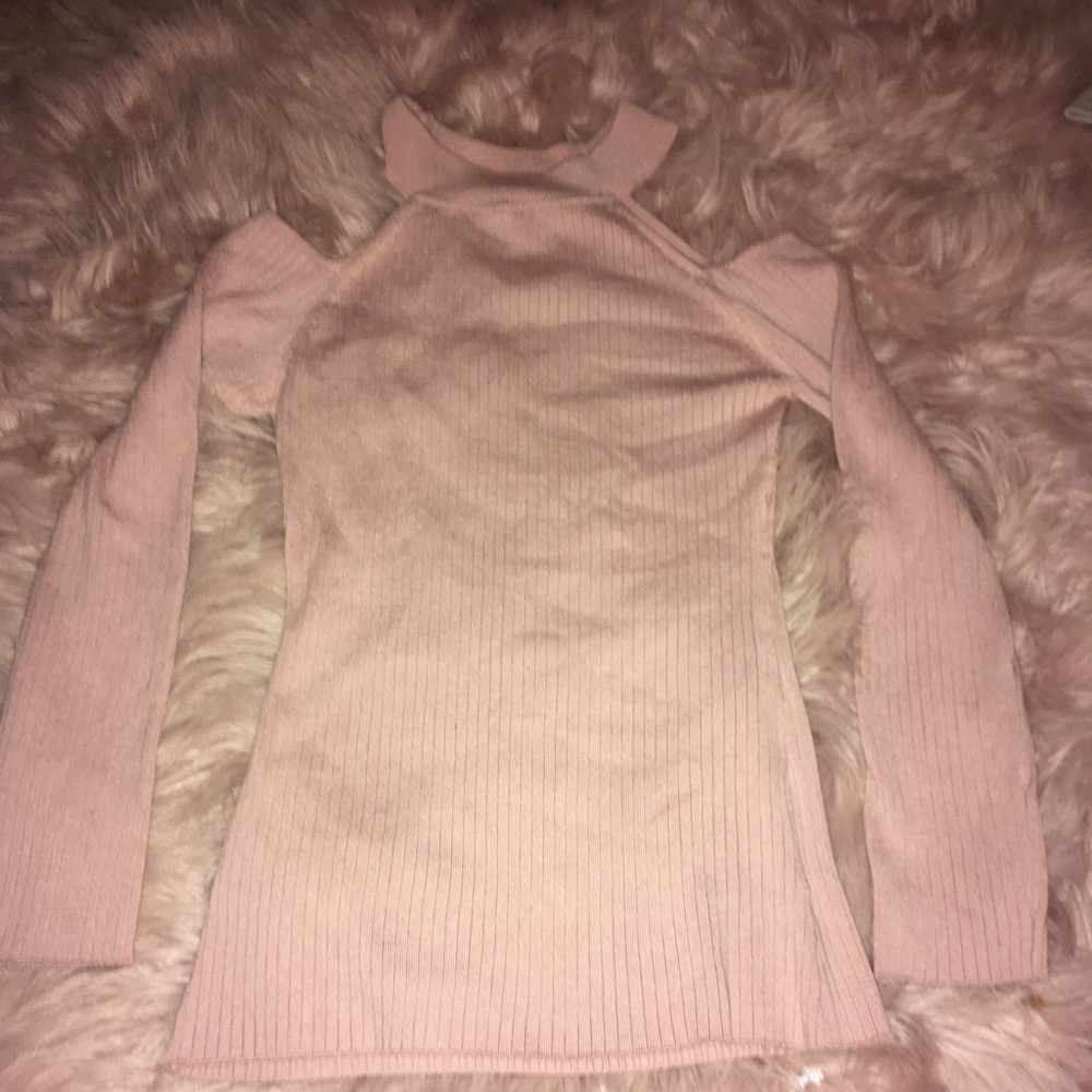 Pink Cut-out Shoulder Long Sleeve.